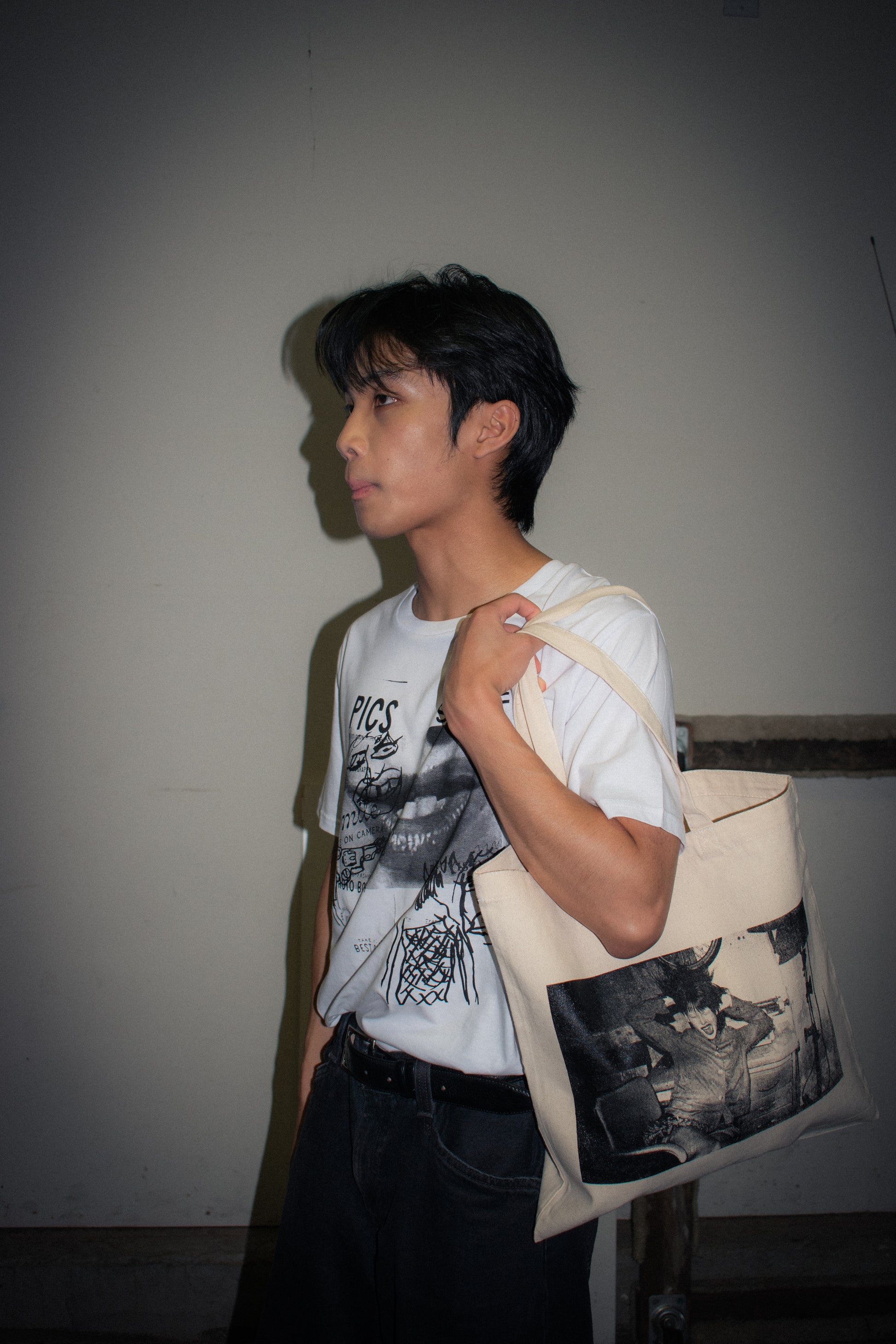 “NOISE” tote bag